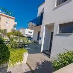 Essenza - Roza Villa Vodice