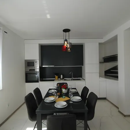 Essenza - Roza Villa