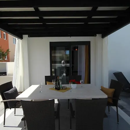 Essenza - Roza Villa Vodice