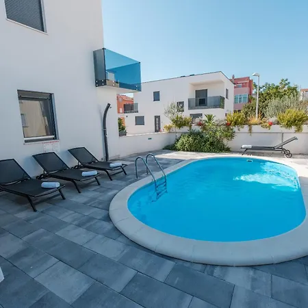 Essenza - Roza Villa Vodice
