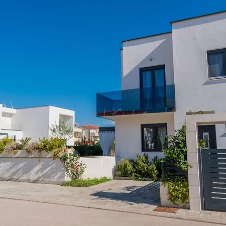 Villa Essenza - Roza Vodice