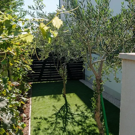 Essenza - Roza Villa