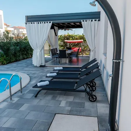 Villa Essenza - Roza Vodice